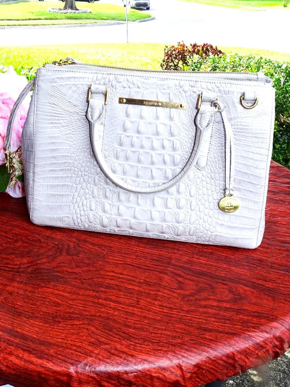 Vintage Beige Croc Embossed Handbag